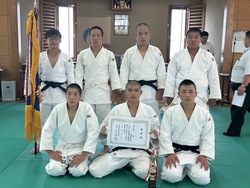R7j.jpg